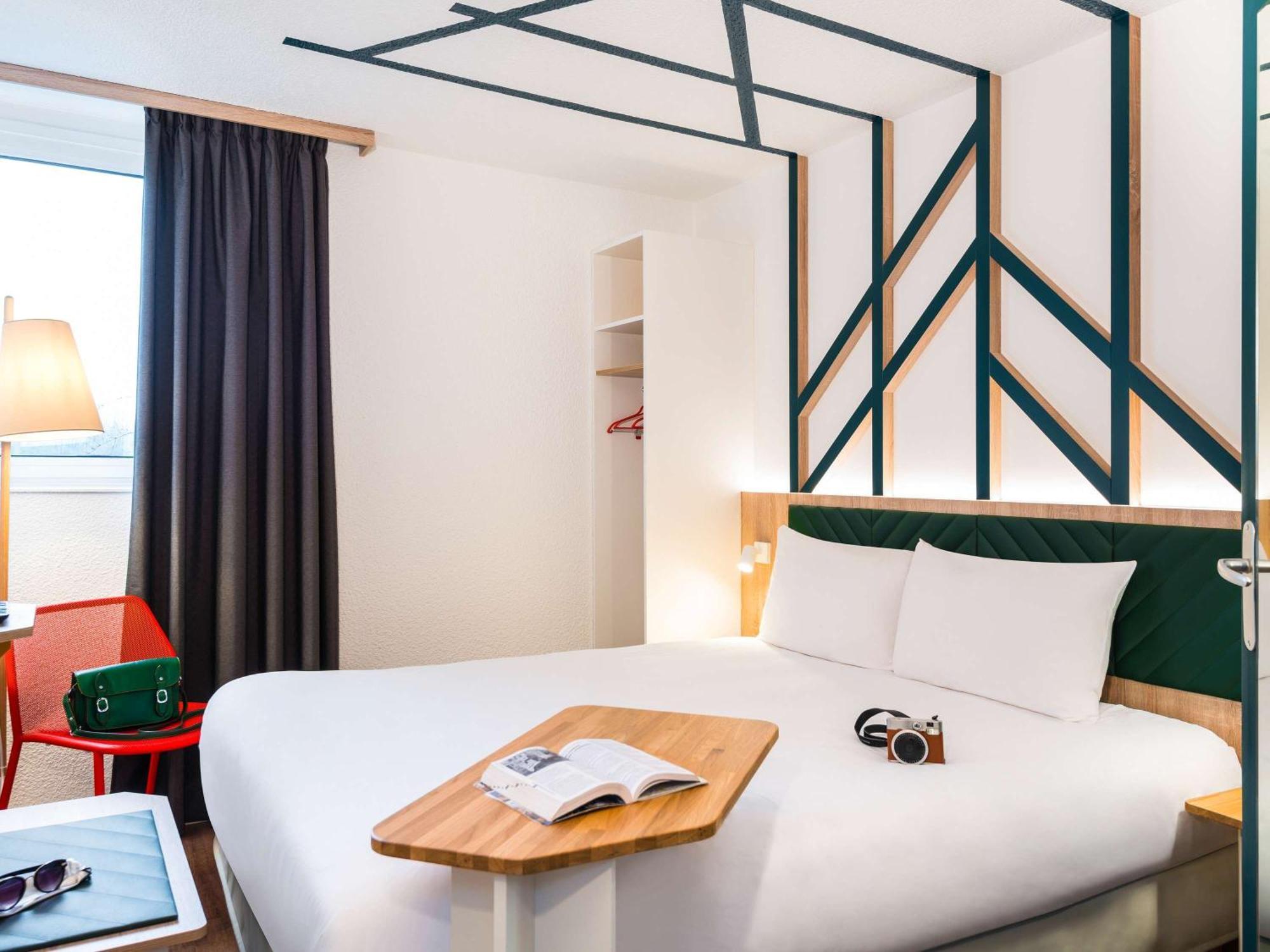 Ibis Styles Rouen Val De Reuil Hotel Val-de-Reuil Exterior photo